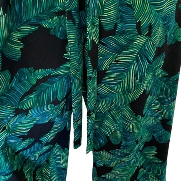 Green Leaf Print Jumpsuit - Picture 5 of 6